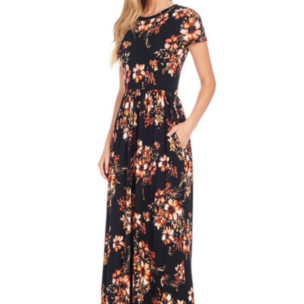 Floral Short Sleeves Maxi Dress With Pockets